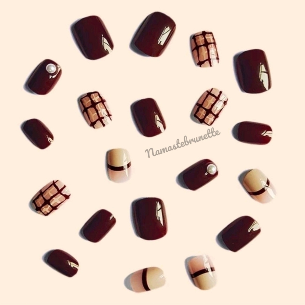 2/$16 Brown Plaid Press On Nails - Picture 4 of 12